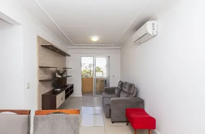 Apartamento mobiliado para alugar no portão – 3 quartos, ar-condicionado e sacada