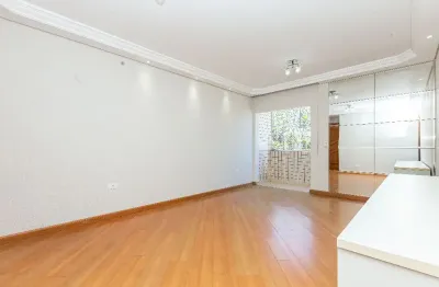 Apartamento para alugar com 3 quartos, 3 banheiros e 1 vaga de garagem no água verde!