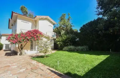 Casa com 3 quartos para alugar no Jardim Europa, São Paulo 