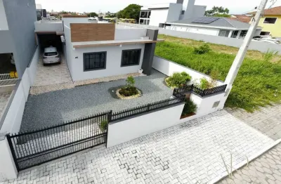 0082 - casa em alvenaria no centro | balneário barra do sul