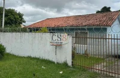 Casa à venda no bairro Guabirotuba: 3 quartos, 1 sala, 2 banheiros, 3 vagas garagem. Aproveite já!