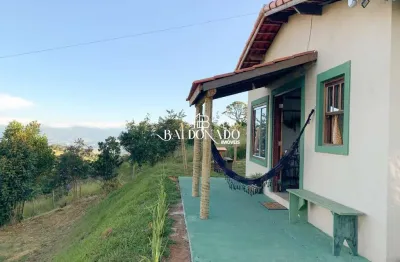 Chácara em extrema mg à venda 6.050m2 divisa com cachoeira