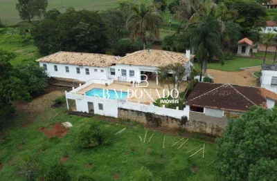 Fazenda à venda no Centro, Monte Sião 