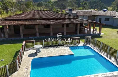 Chácara em extrema mg à venda 5.069 m  com escritura piscina