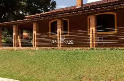 Chácara em extrema mg à venda 8000m² piscina edicula lareira