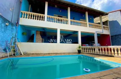 Casa em extrema mg à venda com duas casas, piscina, 300m² de