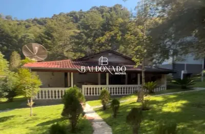 Chácara em itapeva mg à venda 10.809m² com escritura piscina