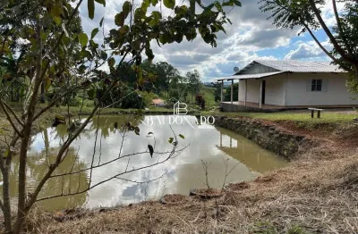Chácara em toledo mg à venda 9.000 m  tanque peixe nascente 8km centro