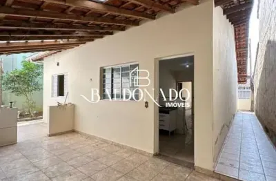 Casa em extrema mg à venda 3 quartos próximo ao centro 250m²