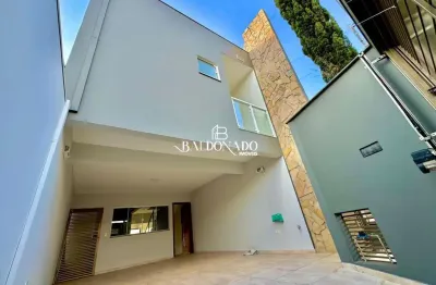 Casa em extrema mg à venda sobrado 185m² 3 quartos, banheira