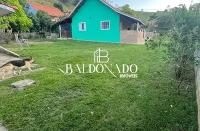 Chácara em camanducaia mg 1.000m² a 2,6km do centro 2 casas