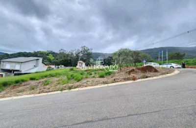 Terreno à venda em extrema de esquina no loteamento parque dos manacás com 270,00m  prox ao centro