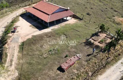 Chacara em extrema mg com 2.000 m  ha 11km do centro 3 quartos suíte