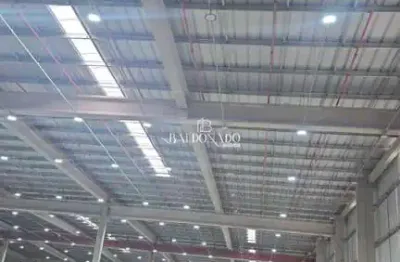 Galpão para locação camanducaia mg proximo da fernão dias 2.650 m