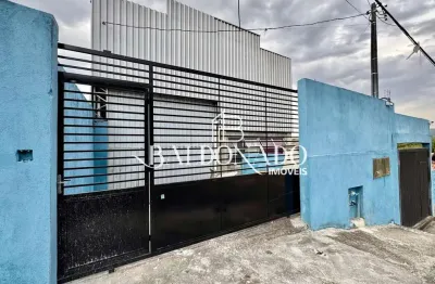 Galpão em extrema mg com 250 m , pé-direito de 7 metros, localizado em extrema.