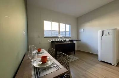 Kitnet mobiliada em extrema mg para alugar cooktop geladeira