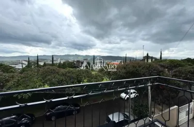 Apartamento em Extrema com 2 dormitórios para alugar 75.00 m  próximo ao centro