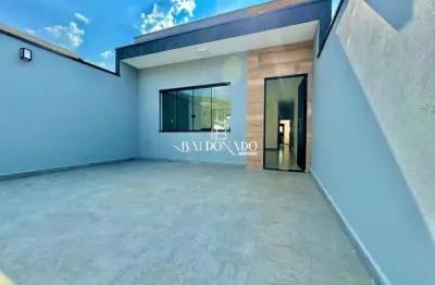 Casa em Extrema térrea a venda com 2 dormitórios sendo 1 Suíte próximo ao centro