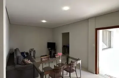 Casa com 3 quartos à venda no Industrial, Santana do Paraíso 