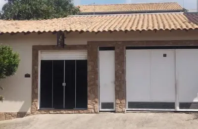 Casa com 3 quartos à venda na Rua Santa Cecília, Jardim Alvorada, Salto