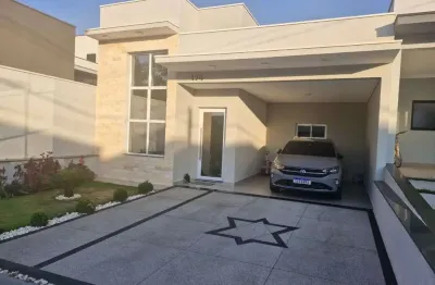 Casa em condomínio fechado com 3 quartos para alugar na Rua Christiano Seleguin, Jardim Mantova, Indaiatuba