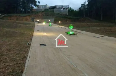 Terreno em condomínio fechado já com projeto incluso, no bairro agua verde em blumenau.