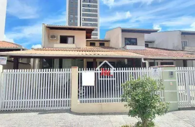 Sobrado com 3 dormitórios, sendo 1 súite, semimobiliado à venda, 141 m² por r$ 740.000 - velha - blumenau/sc