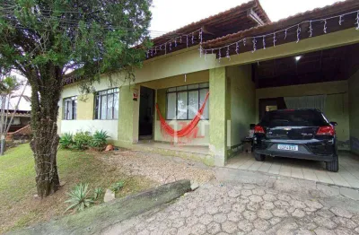 Casa com 3 dormitórios à venda, 122 m² por R$ 1.100.000 - Água Verde - Blumenau/SC