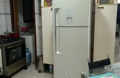 Apartamento de 2 dormitório(s) e 1 suíte(s) no bairro tupi, praia grande