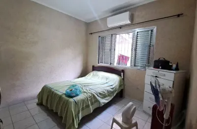 Casa térrea de 2 dormitório(s) e 1 suíte(s) no bairro nova mirim, praia grande