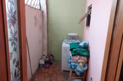 Casa térrea de 2 dormitório(s) e 1 suíte(s) no bairro boqueirão, praia grande