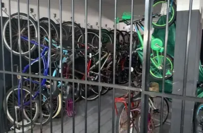 Apartamento de 1 dormitório(s) e 0 suíte(s) no bairro aviação, praia grande