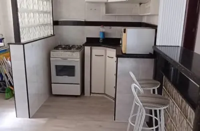 Apartamento de 3 Dormitório(s) e 0 Suíte(s) no bairro Vila Tupi, Praia Grande