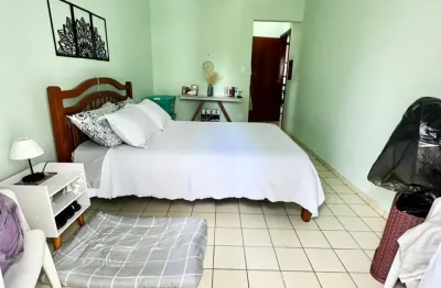 Casa de 3 Dormitório(s) e 3 Suíte(s) no bairro Maracanã, Praia Grande