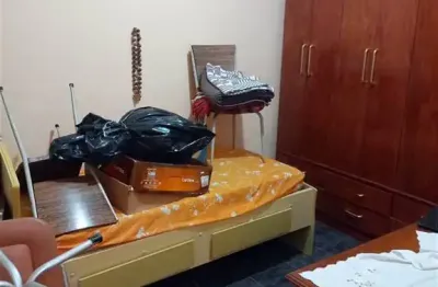 Casa de 3 Dormitório(s) e 0 Suíte(s) no bairro Vila Tupi, Praia Grande