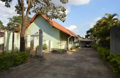 Casa com 2 quartos para alugar na geraldo magela de sá, 400, trevo, belo horizonte por r$ 3.900