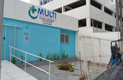 Casa comercial com 10 salas para alugar no Encruzilhada, Recife 