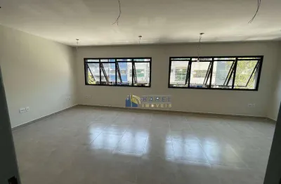 Sala comercial de 35m² à venda ou locação no shopping jaguari em bragança paulista