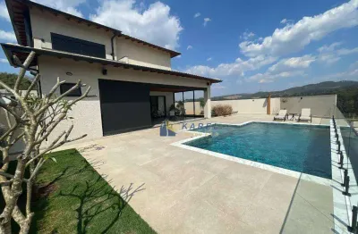 Maravilhosa casa à venda com 4 suítes, churrasqueira integrada a belíssima área da piscina no condomínio tipo clube vale das águas!!