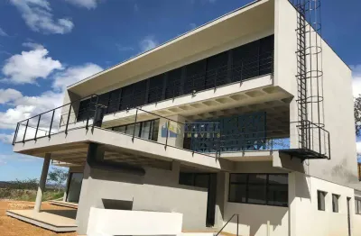 Sobrado novo à venda / locação com 4 suítes, piscina, no condomínio tipo clube fazenda dona carolina.