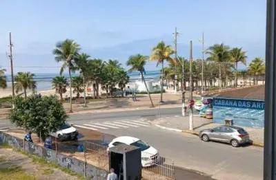 Apartamento com 01 dormitório sacada de frente para o mar