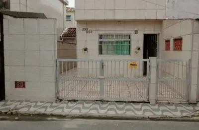 Vendo sobrado parque residencial família militar 68,00 m²