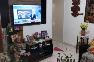 Casa germinada bairro de cidade ocian 135,00 m² muito bem conservada.