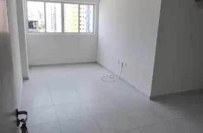 Apartamento para locação – 108 m² | 3 quartos (1 suíte) | condomínio e água inclusos