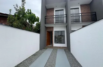 Casa com 2 quartos à venda no Paranaguamirim, Joinville 