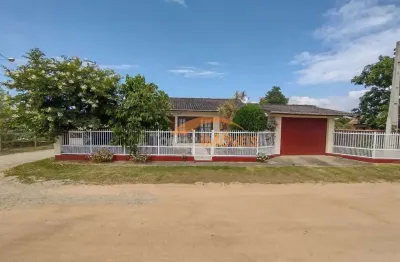 Casa com 3 quartos à venda na mirim, 121, mirim, imbituba por r$ 360.000