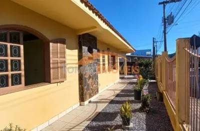 Casa com 4 quartos à venda na sagrada família, 23, vila nova, imbituba por r$ 600.000