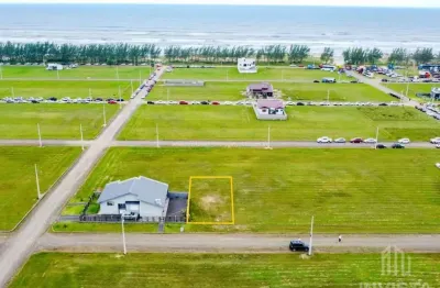 Terreno á venda com 312.5m² no bairro Areias Claras em Balneário Gaivota / SC