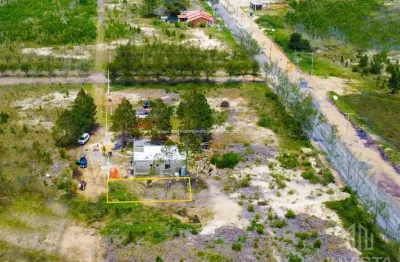 Terreno á venda com 300m² no bairro Lagoa Cortada (Furnas) em Balneário Gaivota / SC