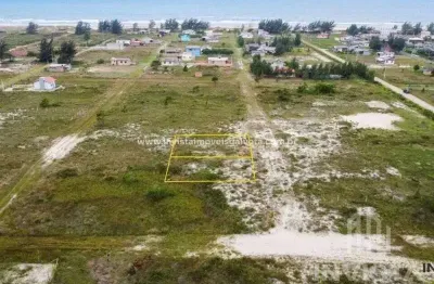 Terreno á venda com 300m² no bairro Tropical em Balneário Gaivota / SC